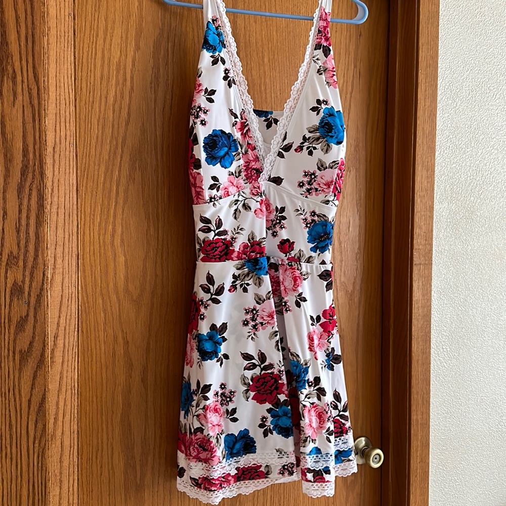 Torrid swim suit swim dress size 6 (30/32)